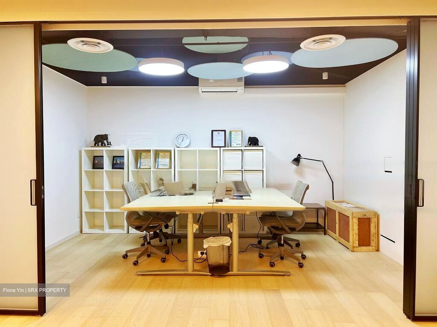 International Plaza (D2), Office #474900651